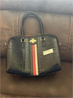 Diophi NEW WITH TAGS bee purse