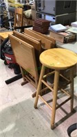 Set of oak TV tables with a stand and a wooden