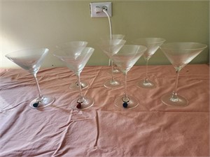8 cocktail glasses