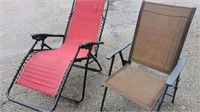 Lounger patio chair and folding patio chair lot