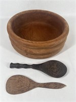 Winsome Wood Teak Bowl & Wooden Spoons