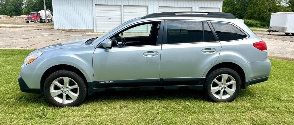 2013 SUBARU Outback LL AWD