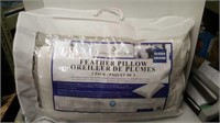 $15 Size Queen 2 pack feather pillow used