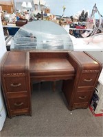 VINTAGE VANITY W/MIRROR