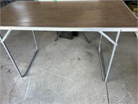 Folding table (brown top)