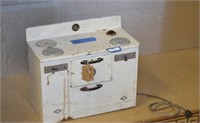 Vtg "Empire" Toy Oven