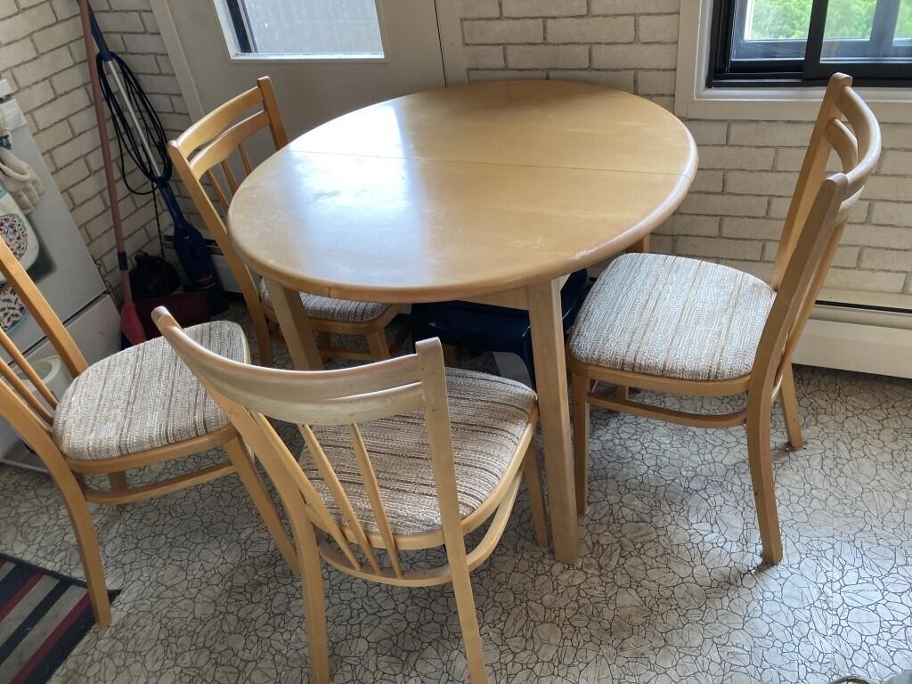 Round Wooden Dining Table & 4 Upholstered Chairs