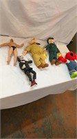 Plush Toys & Action Figurines