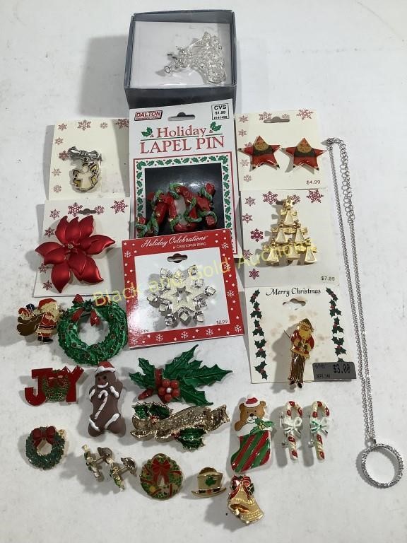 New Christmas / Holiday Collectable Pins & Jewelry