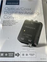 INSIGNIA OPTICAL COAX DIGITAL TO ANALOG RETAIL $30