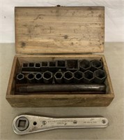 Butler Eliptical Wrench Mfg Co.in wooden Box