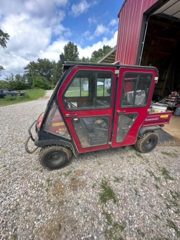 2007 Kawasaki 3010 mule trans diesel W/Cab