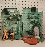 Masters of the Universe Castle Grey Skull