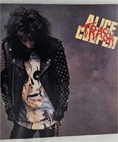 Alice Cooper trash