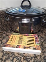 CROCK POT & RECIPE BOOK