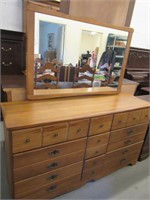 MAPLE 9 DRAWER DRESSER WITH MIRROR