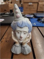 Clown ceramic figurine looks like Lladro