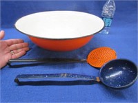 old orange enamel pan & 2 enamel utensils