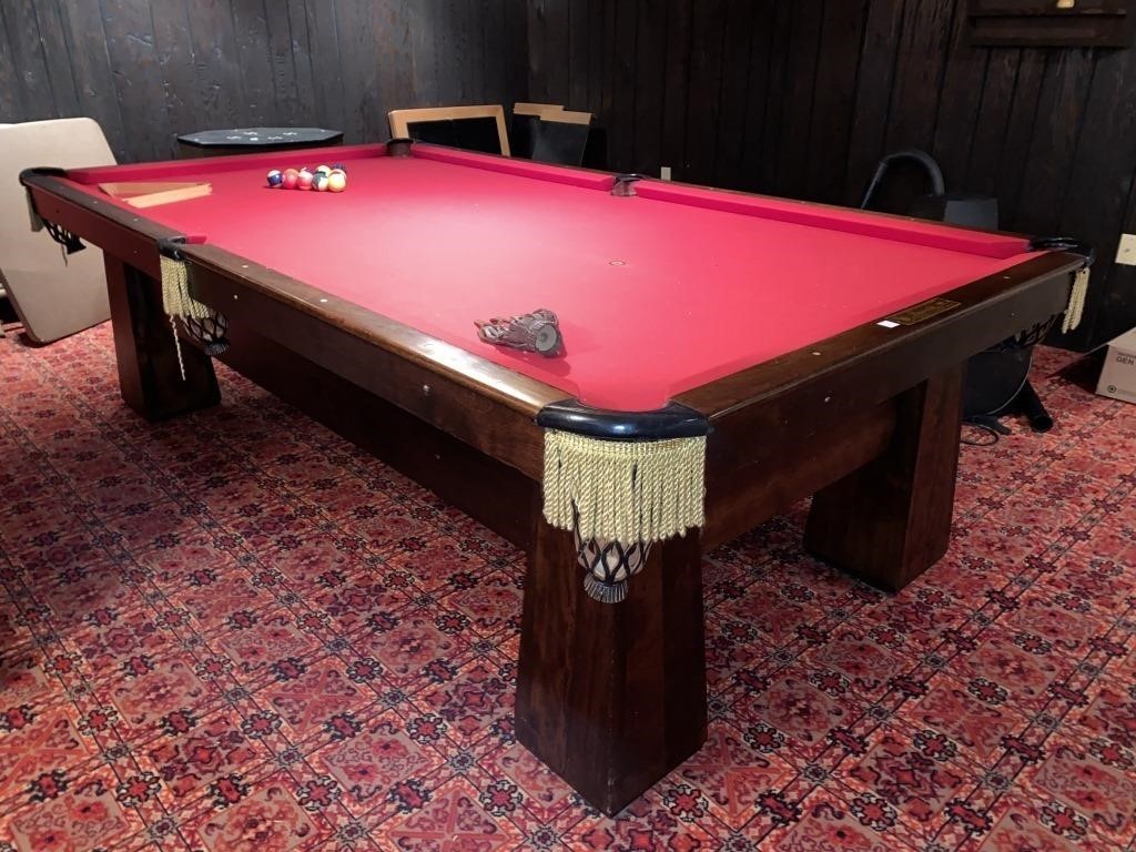 BRUNSWICK MONARCH 9FT POOL TABLE W/ LEATHER