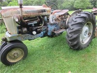 Ford 4000 Tractor Narrow Front Select-O-Speed