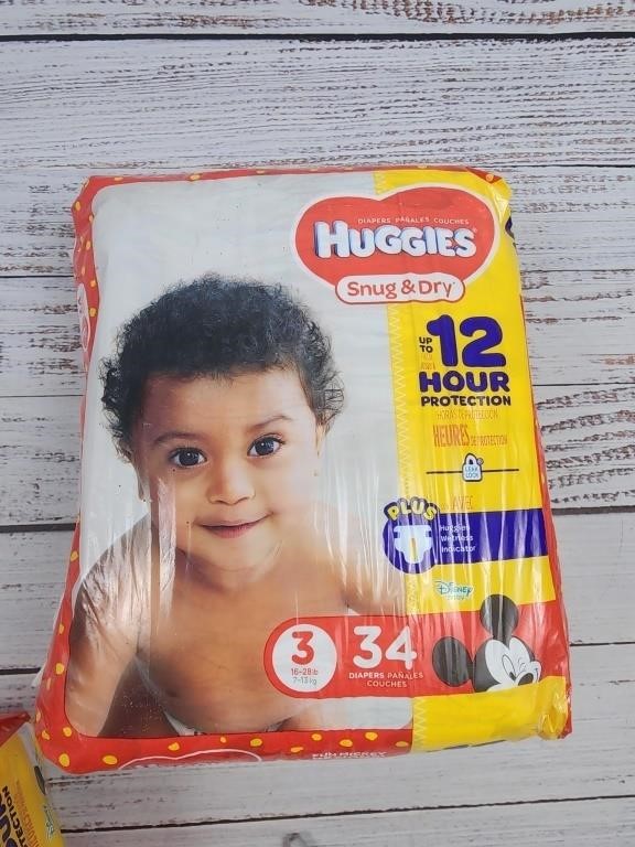 Huggies snug and dry size 3 34 diapers