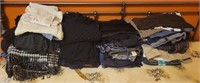 T - MIXED LOT OF CLOTHING (N11)
