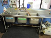 Stainless Steel Three Compartment Sink with Grease