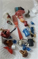 A collection of miniatures great for a doll house