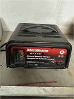 Motomaster Metal Manual Battery Charger