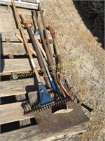 MISC GARDEN TOOLS