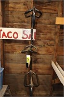3 tiered saddle rack
