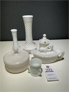 6 VTG Milk Glass Pieces - Vases, Powder Jar