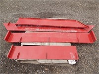 Extensions for the top of a box on a combine