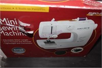 Mini Sewing Machine