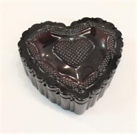 Avon Cape Cod ruby heart shape trinket box