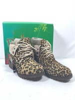 New Daily Shoes Camel Leopard Pocket Boots Size 5