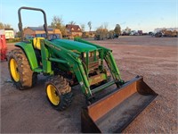 John Deere 4510 tractor / 460 loader
