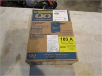 Square D 100A Circuit Breaker Box New