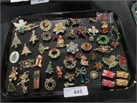 Costume Jewelry, Christmas Brooches.