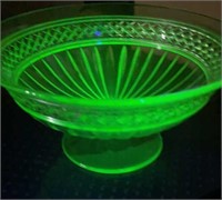 UV green depression glass pedestal bowl 9-in