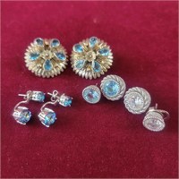4 pairs of .925 Silver earrings -  1 set