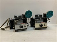 (2) Polaroid Land Cameras Automatic 101 & 102
