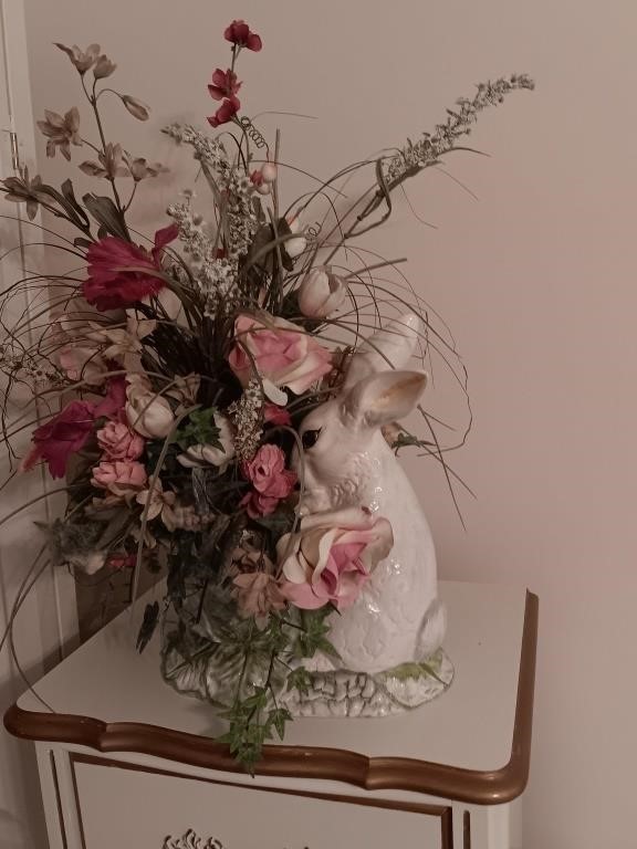 Rabbit vase with flowers Nora Fenton 13" tall
