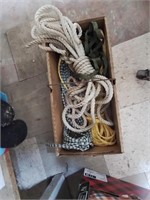 Fruit container of ropes