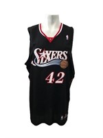 Elton Brand Sixers signed jersey