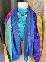 Vintage Scarf Lot 4pcs