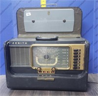 Vintage Wave Magnet Trans-Oceanic Radio