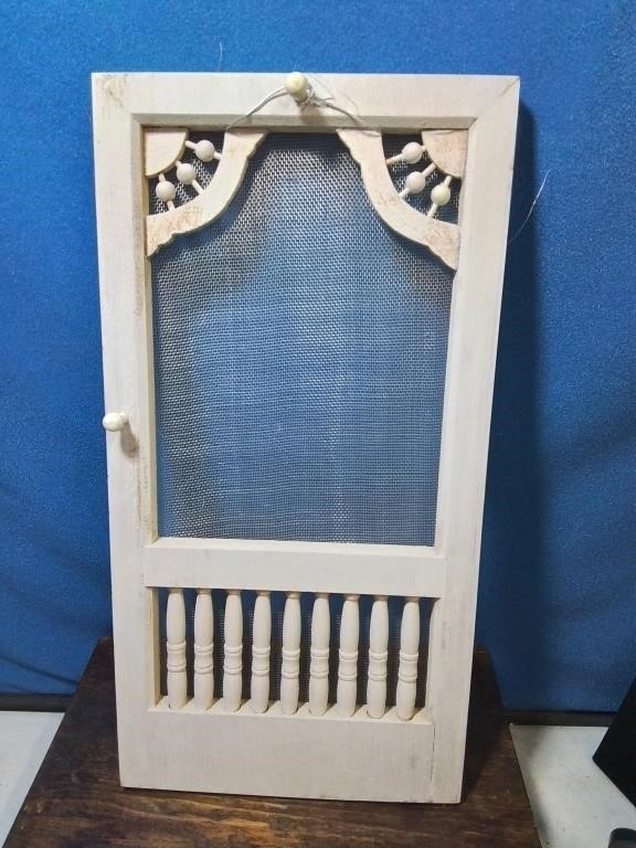 Decorator screen door 8 / 18 inches