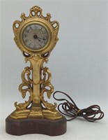 (O) United Shelf Clock. Electric Model 345. Gold
