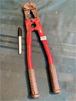 BOLT CUTTERS